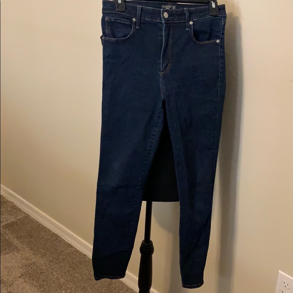 Simone High Rise Super Skinny Jeans. Like new.